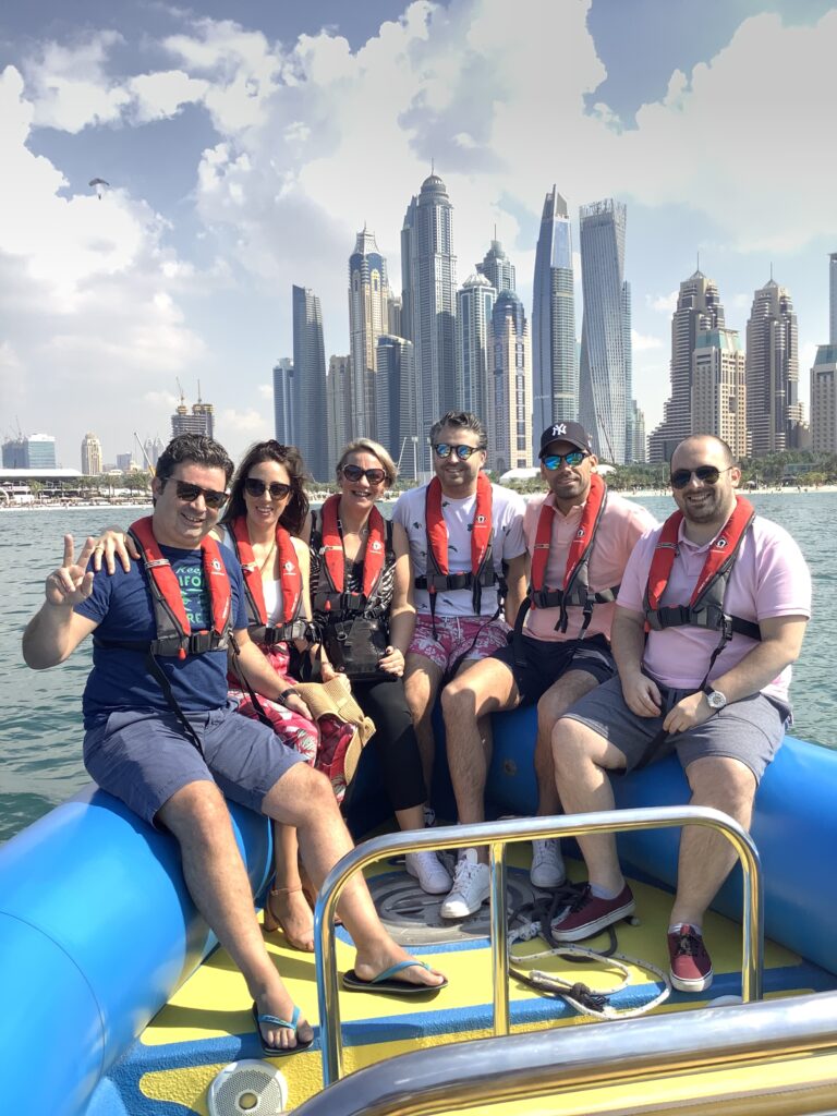 visiter dubai en bateau